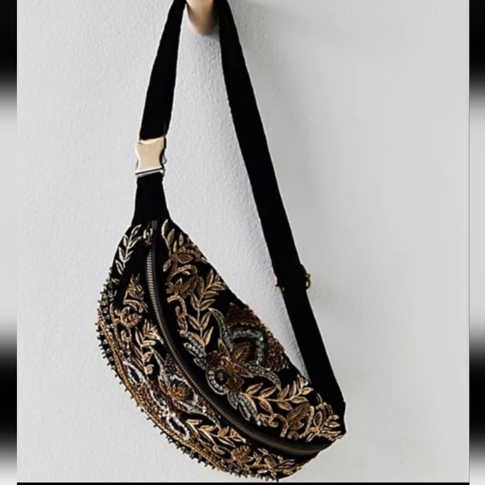 Free People NWT Embelished Beaded Wren SlingBag Fanny Pack Handbag Purse
